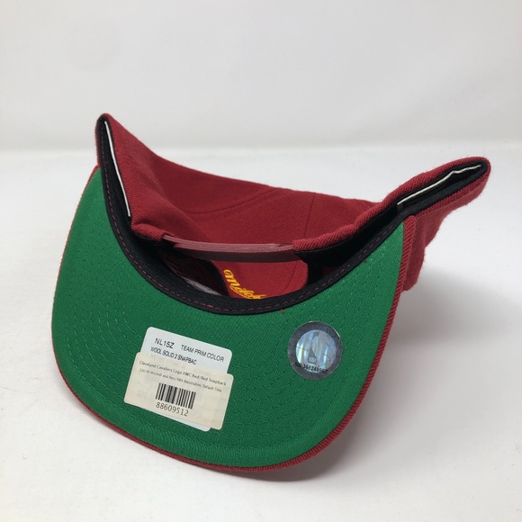 Cleveland Cavaliers Mitchell & Ness Snapback Hat - Picture 5 of 6